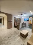 Hotel Radhe Raas - موقف سيارات