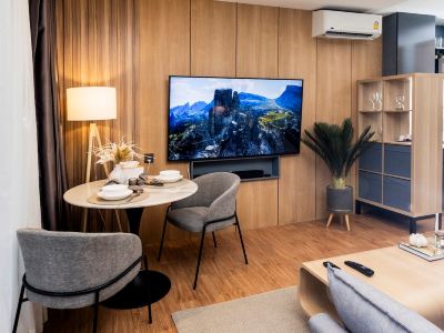 Beachfront studio near Naithon beach
