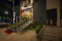 藏紅花住宿酒店 - 新