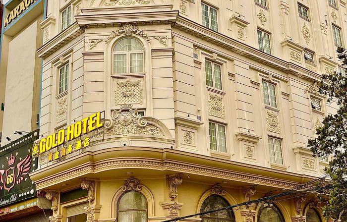 Gold Hotel Luxury