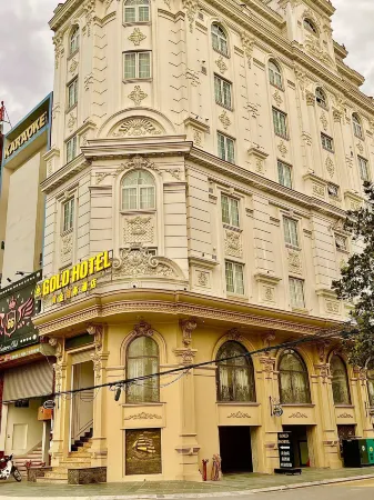 Gold Hotel Luxury