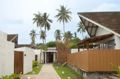 Sadi Beach House Hotels near Bintan Blue Coral