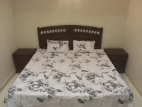 Flat Apartment 1 & 2 Bed Guest Rooms near Bahria Town Orchard Raiwind Road Lahore independent OR Shared