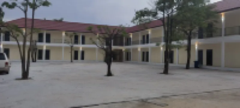 Happy Hotel
