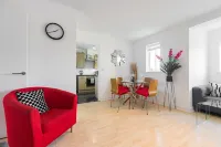 2-BR London Oasis in Woolwich