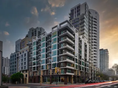 Sentral San Diego Gaslamp Quarter Hotel โรงแรมใกล้REV