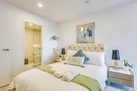 StayAU Hotel style Apartment BoxHill Netflix Gym Hotels in Box Hill