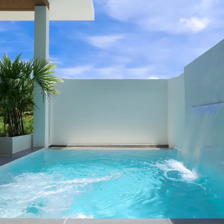 Relax Nai Yang beach pool Villas