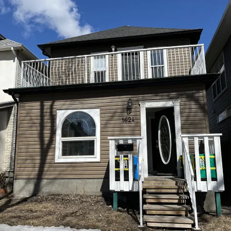 Character Home near Downtown and 17th Avenue