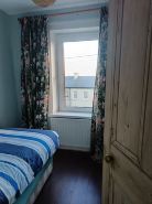 Glenlara House - Single sea view, Steps to Beach