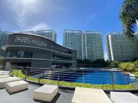 Azure Urban Resort Residences | 1BR with Balcony | Free Pool Access & Wi-Fi - Beach