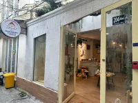 LITTLE GARDEN HOSTEL - Capsule Hotels