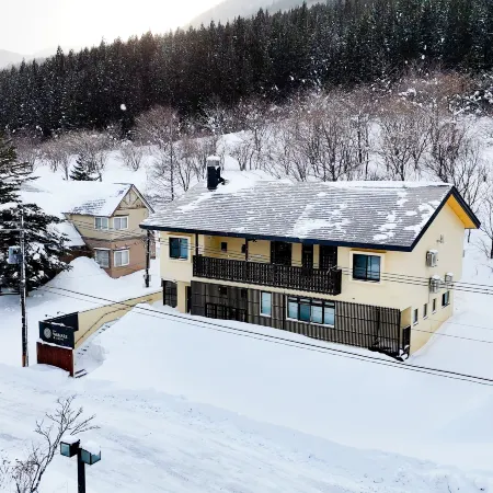 HOTEL WAMARE ONIKOUBE|Japanese-Modern Private Villa Surrounded by Nature Max 14 Pax