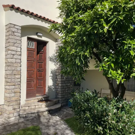 AMALIA Villa & Apartments