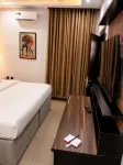 Royal vantage hotel and suites - 4-Star