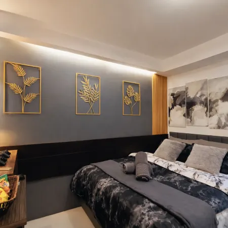 Cityscape Smart Studio w/ 200Mbps WiFi, Pool Access and PS4 near IT Park