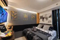 Cityscape Smart Studio w/ 200Mbps WiFi, Pool Access and PS4 near IT Park - 露台