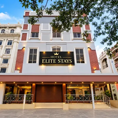 Hotel Elite Stays 阿什塔拉克希米廟附近的飯店