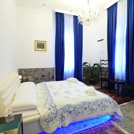E&E Apartments  Free Parking / City Center LJ