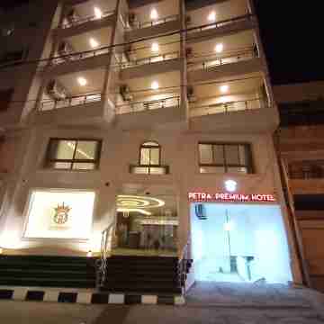 Petra Premium Hotel Hotel Exterior