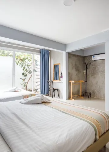 Surf Stay Entire Villa