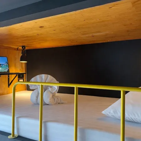 Free Way Kata Beach Hostel