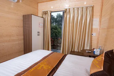 Tamcoc De Master Lux Bungalow & Restaurant Hotel a 