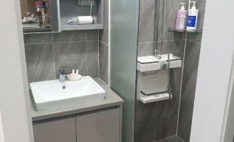 Iruda House 1 minute walk from Dongmyo Station