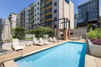Mounts Bay Stay 2 Bedroom Apt - Kings Park - Free Parking