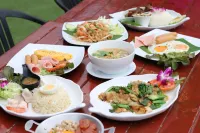Phuengluang Riverside Hotel Chanthaburi - sarapan