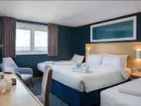 Travelodge Penrith Hotels near Penrith Castle