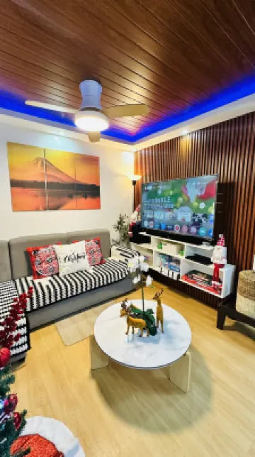 2BR Condo near Philippine Arena (Adrian’s Crib Marilao)  호텔