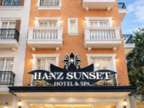 HANZ Sunset Hotel & Spa Hotels near Sunset Town
