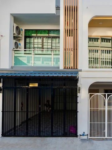 รูปภาพของ11 House