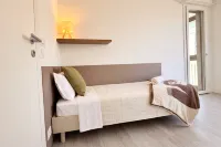 Venice Mestre, New 3 rooms Apartment with 3 Baths