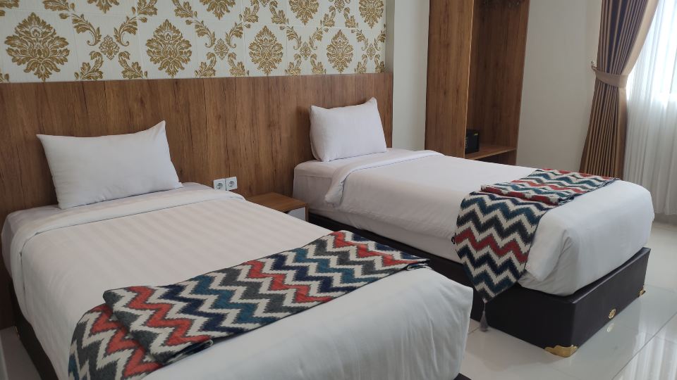 Edu HOTEL Y-SKANAM