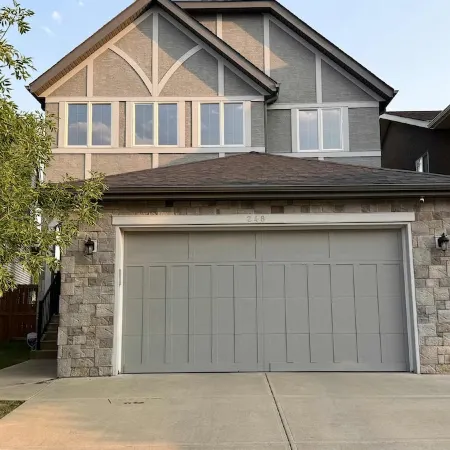 Spacious 3BR House in Aspen Hills