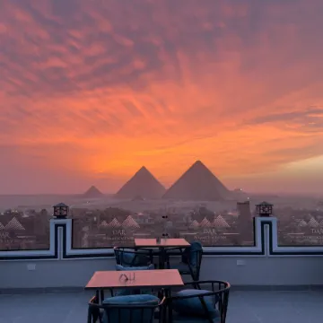 DAR Pyramids View Inn - Rooftop Отели рядом с достопримечательностью «Гиза»