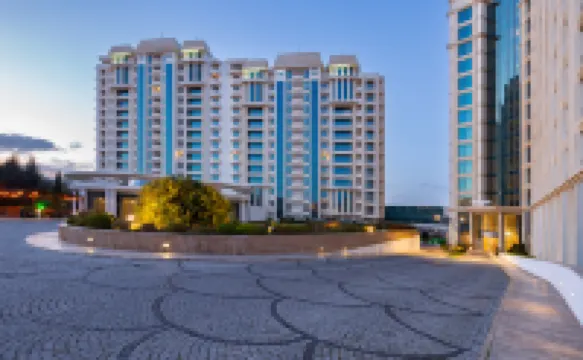 バダムダール ホテル アンド レジデンシズ