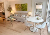 Downtown Luxury Suite w/ Private Kitchen, Laundry, Parking