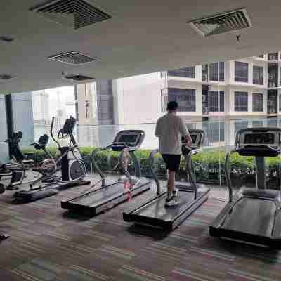 Luxury Family Summer Suite KLCC 5 min walk 1BR by Amna Fitness & Recreational Facilities
