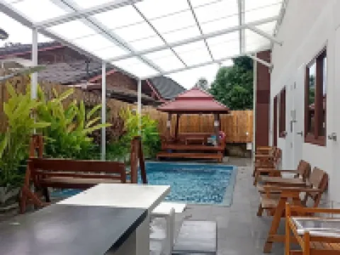 มาเหนือพูลวิลล่า โรงแรมในอำเภอ แม่แจ่ม