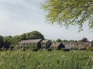 CBH The Devonshire Arms Hotel