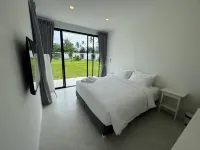 Sunrise Beachfront Rawai