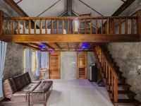 Baan Suan Lung Wat (Near  Surakul Pier) Отели рядом с достопримечательностью «Пирс Тхадан»