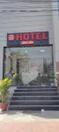 Hotel Stay Court