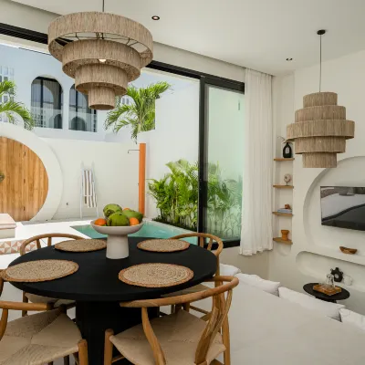 The Makara Villas Uluwatu Отели рядом с достопримечательностью «Тирта Улувату»