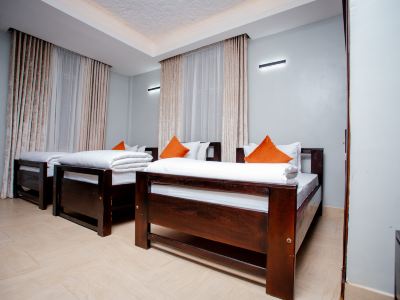 NGUCHIRO PALACE HOTEL