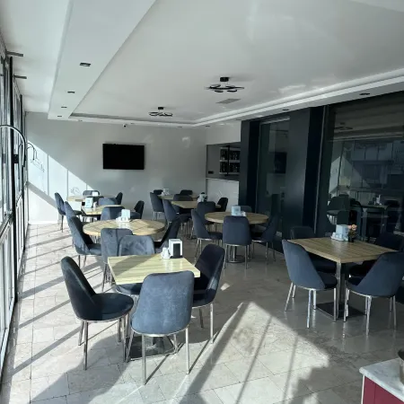 GRAND DIAMOND HOTEL