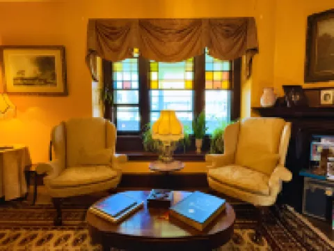 The Samuel Sewall Inn a Boutique Hotel โรงแรมในBrookline